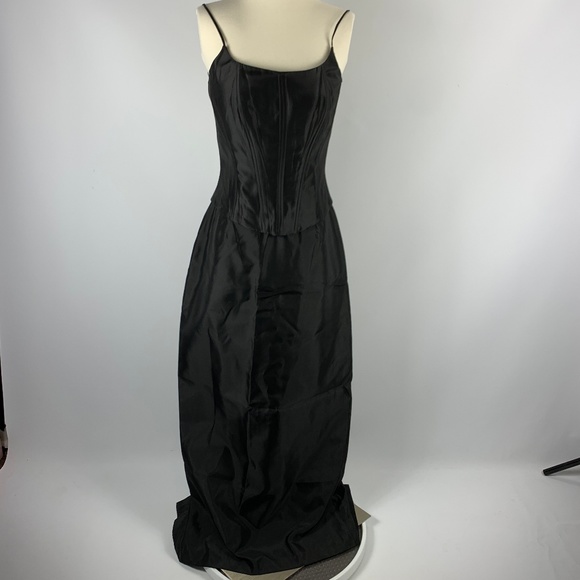 Michaelangelo Dresses & Skirts - Michaelangelo 6 Two Piece Dress Black Bride